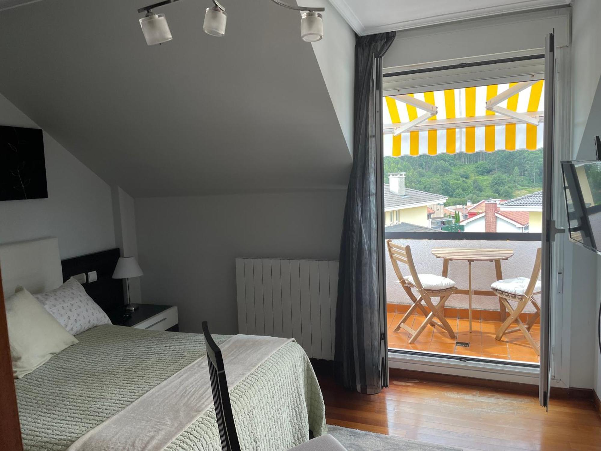 Habitaciones En Chalet Con Jardin Boó de Piélagos Dış mekan fotoğraf